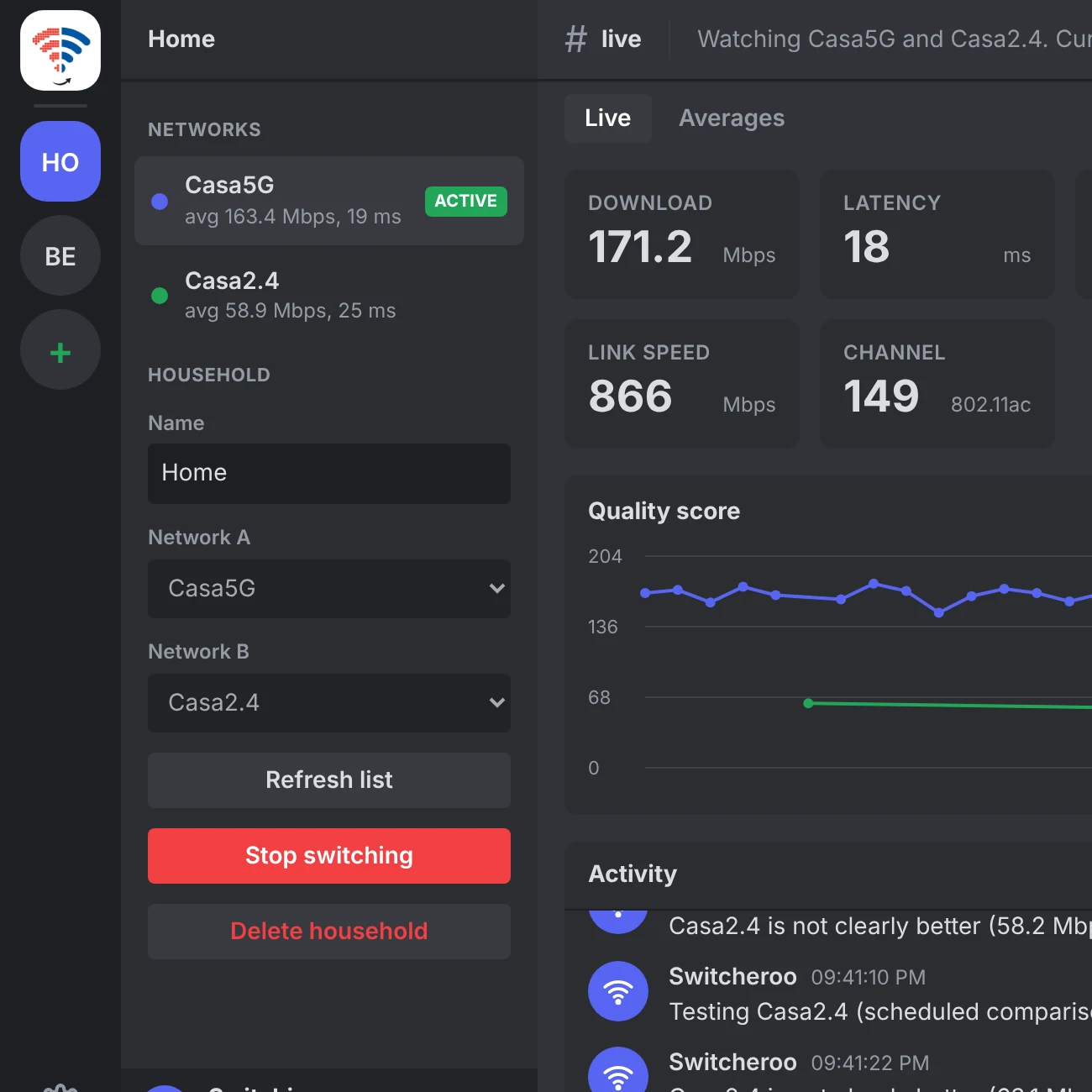 The Switcheroo window: the household rail, Casa5G marked active above Casa2.4, and the live speed and latency
